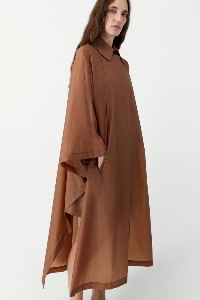 Light Weight Technical Cape - Sierra
