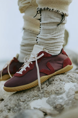 Veja x Baserange Sneakers - Amarante